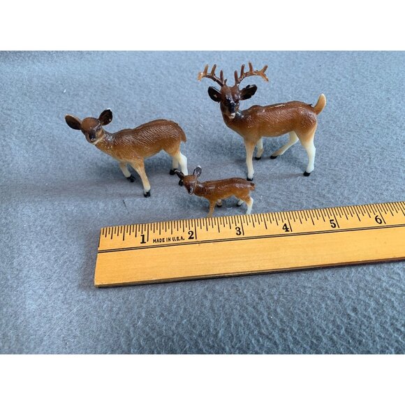 Vintage Plastic Deer Family Figurines Set 3 Collectible - Picture 5 of 7